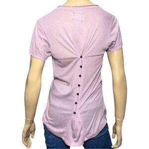 Daftbird Women’s Size P S Lavender Pale Purple Button Back Scoop Neck T-Shirt